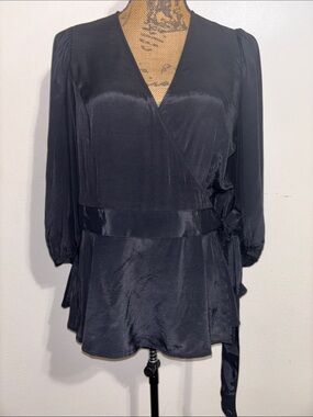 GAP Sz L Elegant Black Wrap-Style Women's Blouse